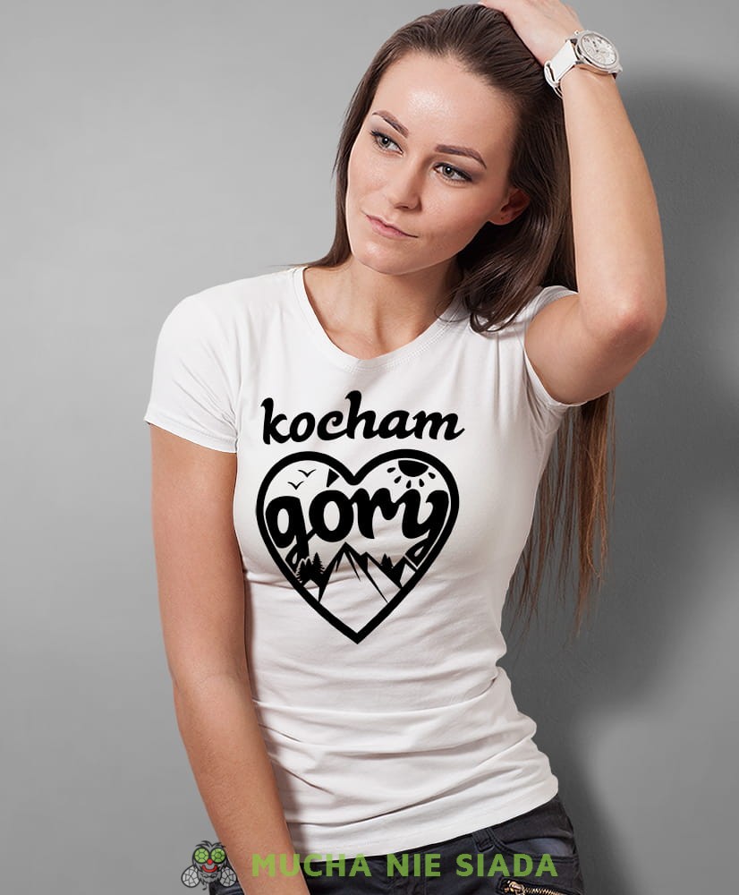Damska koszulka z nadrukiem - Kocham góry, serce - Idealna za wypad w góry, biała koszulka z nadrukiem, wycieczka w góry, górska wyprawa, T-shirt dla miłośników turystyki górskiej, mucha nie siada koszulki.jpg