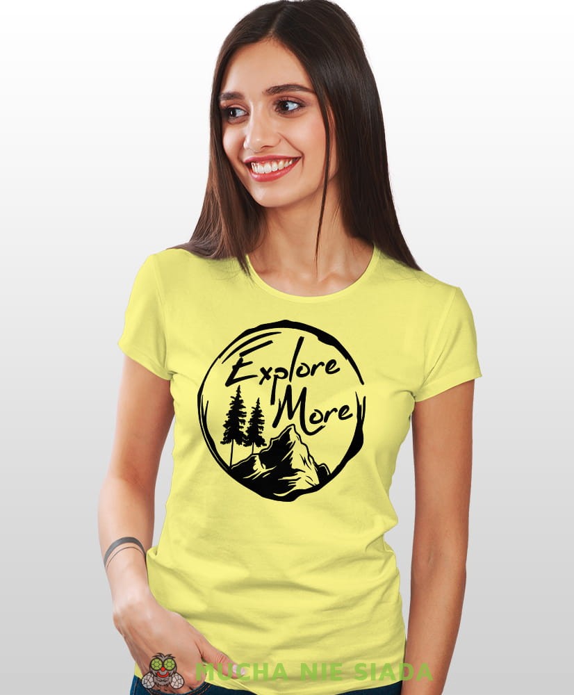 Damska koszulka z nadrukiem - Explore more - Idealna za wypad w góry, żółta koszulka z nadrukiem, wycieczka w góry, górska wyprawa, T-shirt dla miłośników turystyki górskiej, mucha nie siada koszulki.jpg