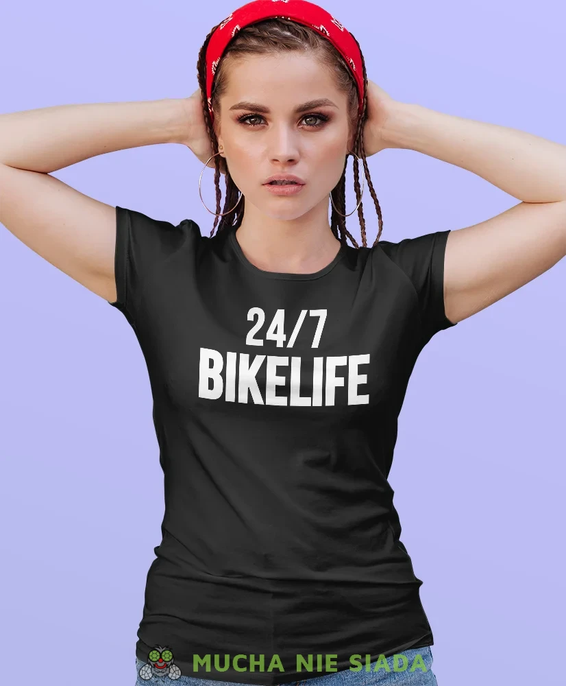 Bikelife, czarna damska koszulka, koszulka motocyklowa, koszulka dla motocyklistki, damska koszulka na motocykl, koszulka dla miłośniczki motocykli, mucha nie siada sklep.webp
