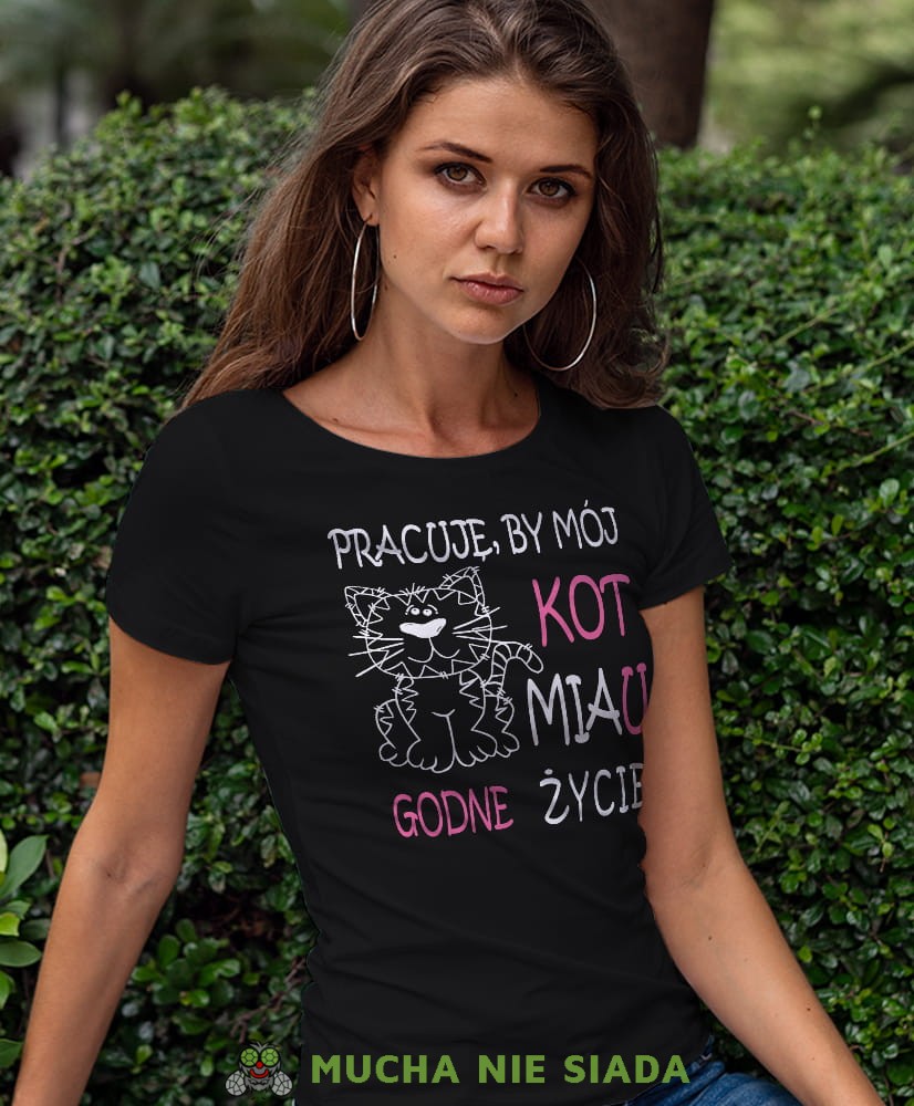 pracuje by mój kot miau godne życie czarna damska koszulka z nadrukiem na prezent dla dziewczyny dla żony.jpg