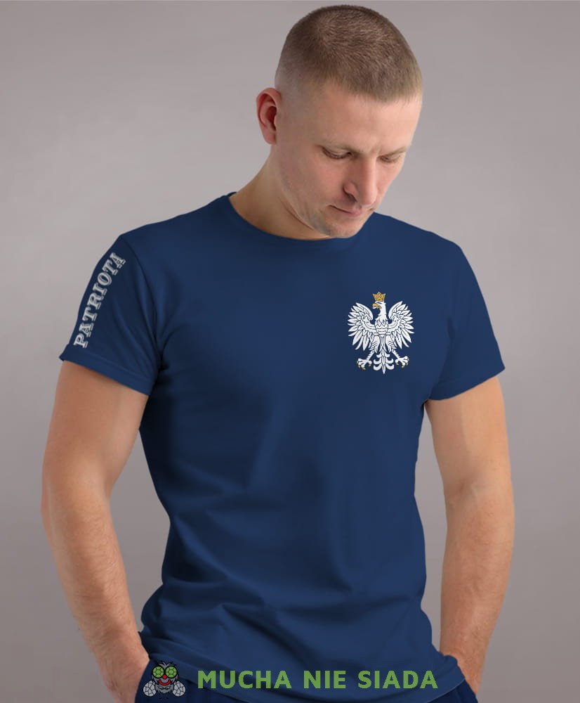 Patriota Orzeł Polski, granatowa męska koszulka z nadrukiem, koszulka patriotyczna, koszulki z grafiką patriotyczną, dla mężczyzny, dla chłopaka na prezent, koszulka Polska, koszulki Polska.jpg