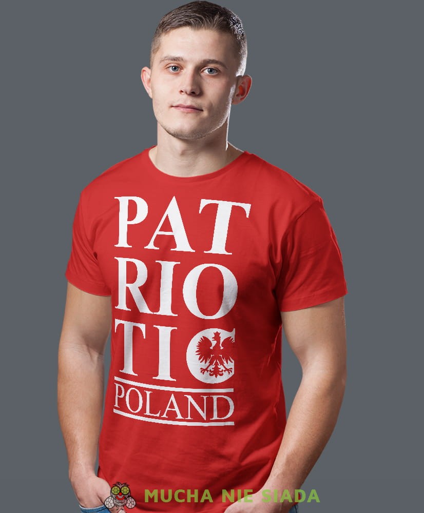 Patrioric Poland, czerwona męska koszulka z nadrukiem, koszulka patriotyczna, koszulki z grafiką patriotyczną, dla mężczyzny, dla chłopaka na prezent, koszulka Polska, koszulki Polska.jpg