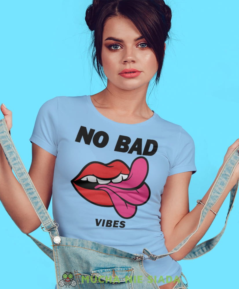 no bad vibes, jasnoniebieska damska koszulka z nadrukiem na prezent dla dziewczyny dla żony.jpg
