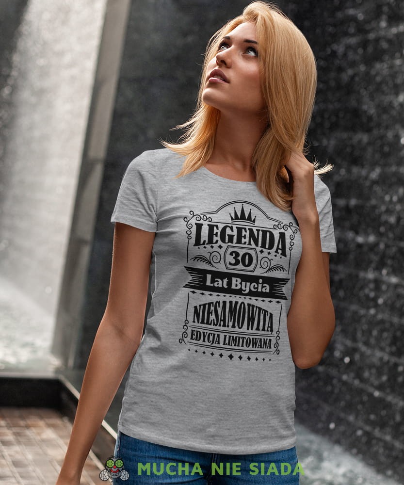 Legenda 20 30 40 50 60 lat bycia niesamowitą Edycja limitowana, szara damska koszulka urodzinowa z nadrukiem, na urodziny, na prezent, dla niej, mucha nie siada, mns.jpg