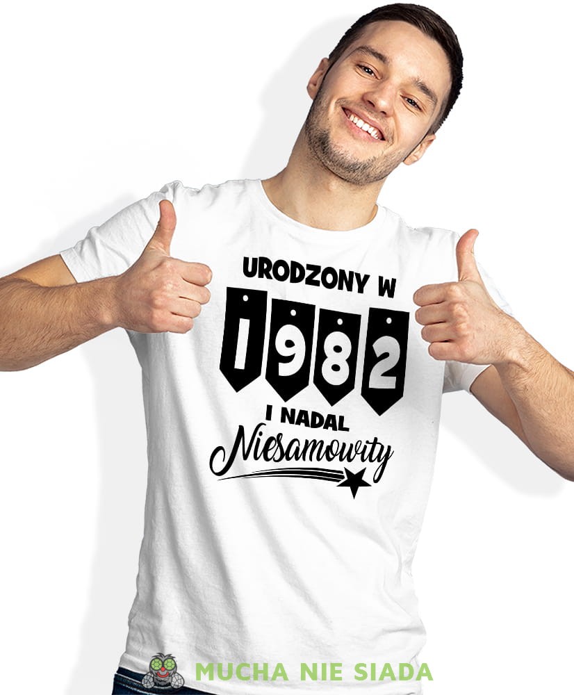 Urodzony w... i nadal niesamowity, biała męska koszulka urodzinowa, na urodziny, na prezent, fajna koszulka, dla chłopaka, dla męża, mucha nie siada, mns.jpg