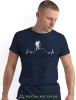 Męska koszulka z nadrukiem - Góry linia życia wędrowiec - Idealna za wypad w góry, granatowa koszulka z nadrukiem, wycieczka w góry, górska wyprawa, T-shirt do miłośników turystyki górskiej, mucha nie siada koszulki.jpg