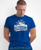 Męska koszulka z nadrukiem - Góroholik - Idealna na wypad w góry, niebieska koszulka z nadrukiem, wycieczka w góry, górska wyprawa, T-shirt dla miłośników turystyki górskiej, mucha nie siada koszulki.jpg