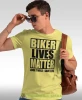 Biker lives matter look twice save life, żółta męska koszulka, koszulka dla motocyklisty, koszulki na motocykl, koszulka na motocykl, męska koszulka na motocykl na prezent dla miłośnika motocykli.webp