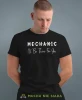 Mechanic, czarna męska koszulka, prezent dla mechanika, koszulka z nadrukiem dla mechanika, koszulka dla mechanika, koszulki dla mechanika, mucha niesiada, mns.webp