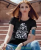 Just ride, czarna damska koszulka, koszulka motocyklowa, koszulka dla motocyklistki, damska koszulka na motocykl, dla miłośniczki motocykli, mucha nie siada sklep.webp