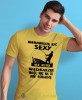 nienawidzę być sexy ale jestem wędkarzem więc nic na to nie poradzę żółta męska koszulka z nadrukiem na co dzień, na prezent, fajna koszulka dla chłopaka.jpg