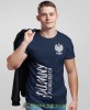 dumny z  pochodzenia Orzeł Polski pion, granatowa męska koszulka z nadrukiem, koszulka patriotyczna, koszulki z grafiką patriotyczną, dla mężczyzny, dla chłopaka na prezent, koszulka Polska, koszulki Polska.jpg