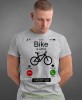 bike is calling i must go, szara męska koszulka rowerowa z nadrukiem, na rower, na co dzień, na prezent, fajna koszulka dla chłopaka, rower, rowerzysta.jpg