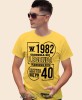 Urodziła się legenda - prawdziwe życie zaczyna się po 20 30 40 50 60 70, żółta męska koszulka urodzinowa, na urodziny, na prezent, fajna koszulka, dla chłopaka, dla męża, mucha nie siada, mns.jpg