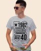 Urodziła się legenda - prawdziwe życie zaczyna się po 20 30 40 50 60 70, szara męska koszulka urodzinowa, na urodziny, na prezent, fajna koszulka, dla chłopaka, dla męża, mucha nie siada, mns.jpg