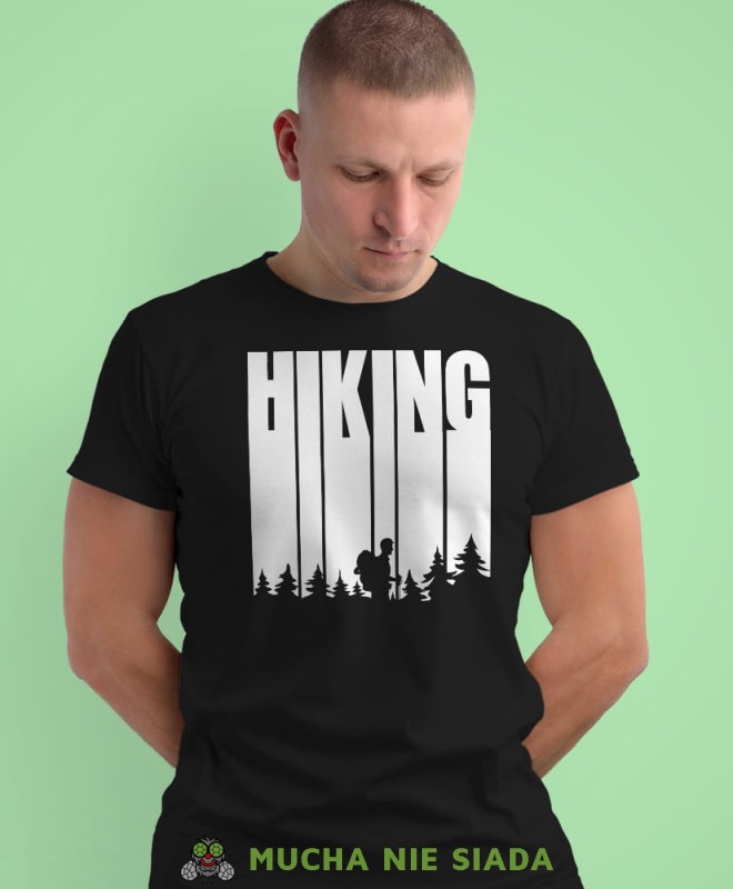 Męska koszulka z nadrukiem - Hiking góry las - Idealna za wypad w góry, czarna koszulka z nadrukiem, wycieczka w góry, górska wyprawa, T-shirt do miłośników turystyki górskiej, mucha nie siada koszulki.jpg