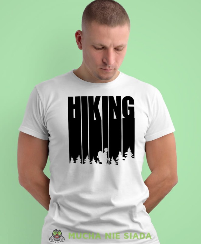 Męska koszulka z nadrukiem - Hiking góry las - Idealna za wypad w góry, biała koszulka z nadrukiem, wycieczka w góry, górska wyprawa, T-shirt do miłośników turystyki górskiej, mucha nie siada koszulki.jpg