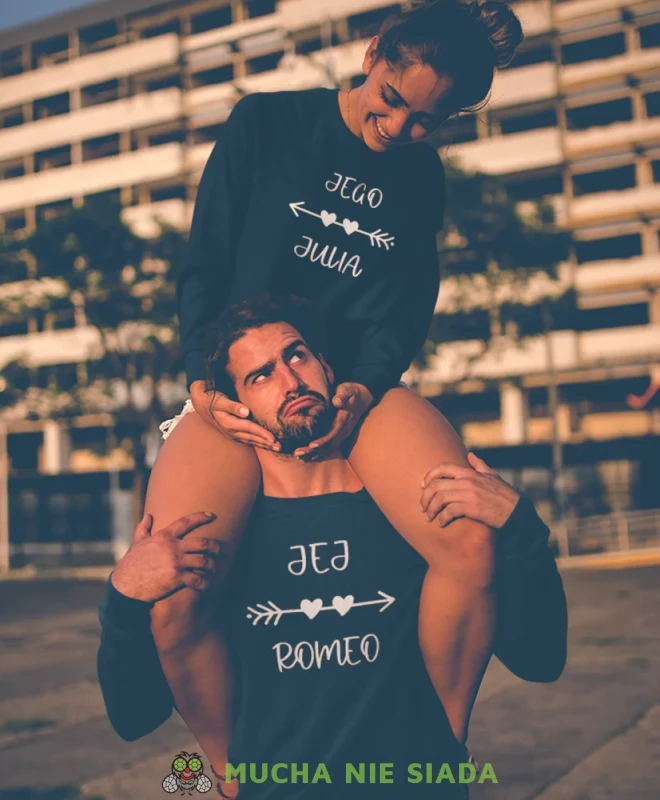 Jego Julia Jej Romeo, czarne bluzy dla par, dla chłopaka, dla dziewczyny, dla zakochanych, dla par, bluzy na  walentynki,dla męża, dla żony, bluzy dla par, mucha nie siada, mns..webp