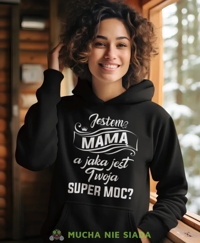 Jestem mamą a jaka jest Twoja super moc, czarna bluza z kapturem dla mamy, prezent dla mamy, bluzy na dzień matki, bluzy z kapturem dla mamy, personalizowana bluza dla mamy, oryginalne bluzy na dzień matki, mucha .webp