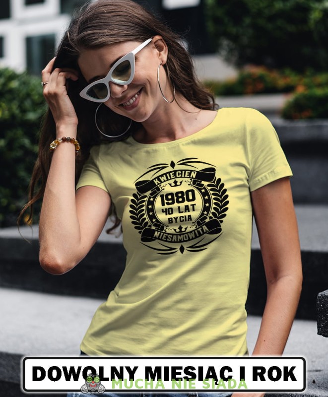 bycia niesamowitą żółta damska koszulka urodzinowa na urodziny opis.jpg