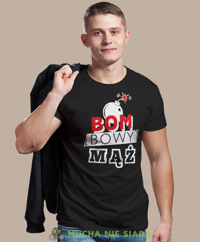 bombowy mąż czarna męska koszulka z nadrukiem dla męża, na co dzień, na prezent, fajna koszulka.jpg