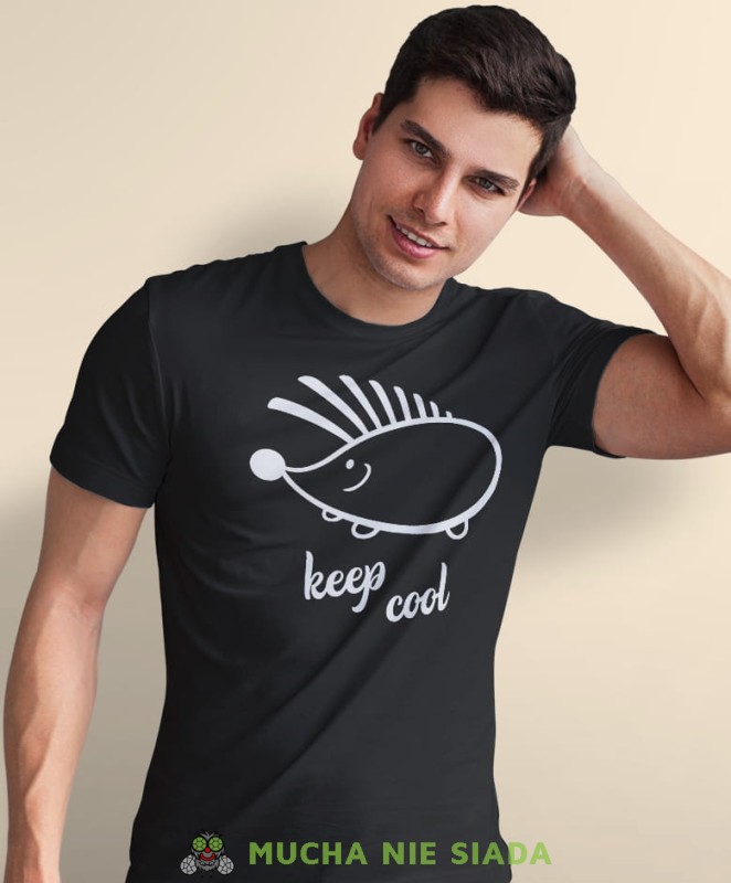keep cool, czarna męska koszulka z nadrukiem na co dzień, na prezent, fajna koszulka, dla chłopaka, dla męża, mucha nie siada.jpg