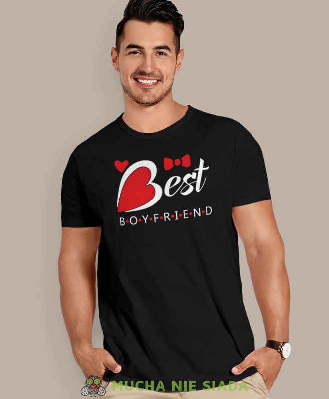 best boyfriend, czarna męska koszulka z nadrukiem na co dzień, na prezent, fajna koszulka, dla chłopaka, dla męża, mucha nie siada.jpg