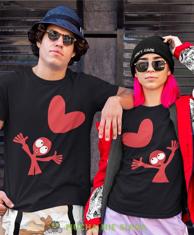 serduszkowe buziaki, czarne koszulki dla par, dla męża, dla żony, walentynki, fajne koszulki, t-shirty dla par, dla chłopaka, dla dziewczyny, prezent dla narzeczonego, prezent dla narzeczonej, mucha nie siada.jpg