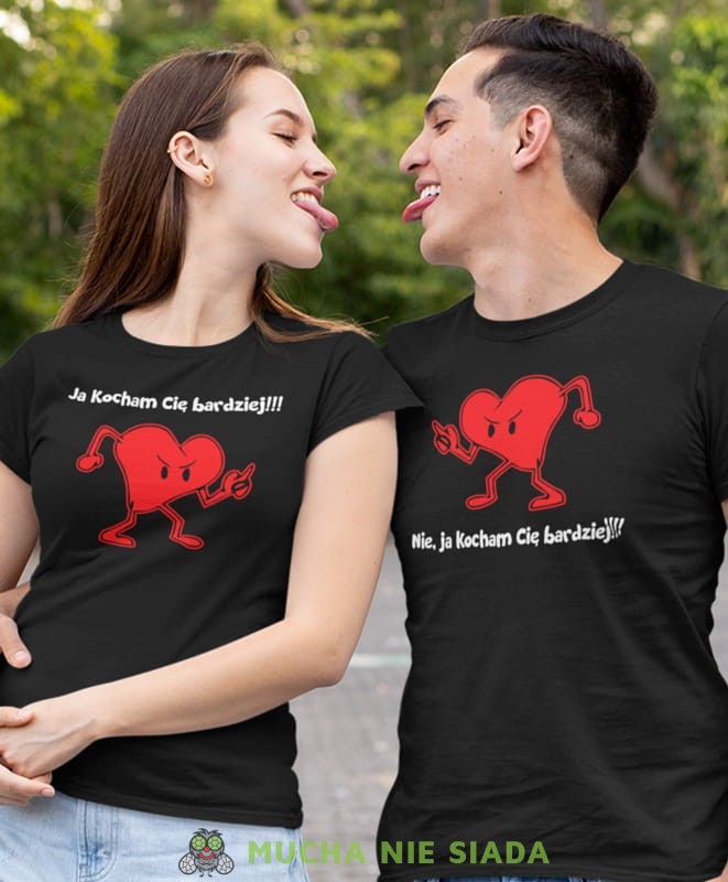ja kocham Cię kocham Cię bardziej, czarne koszulki dla par, dla męża, dla żony, walentynki, fajne koszulki, t-shirty dla par, dla chłopaka, dla dziewczyny, mucha nie siada.jpg