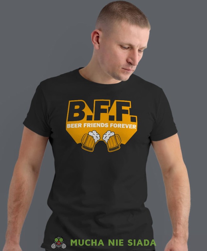 beer friends forever, czarna męska koszulka z nadrukiem na co dzień, na prezent, fajna koszulka, dla chłopaka, dla męża, mucha nie siada opis.jpg
