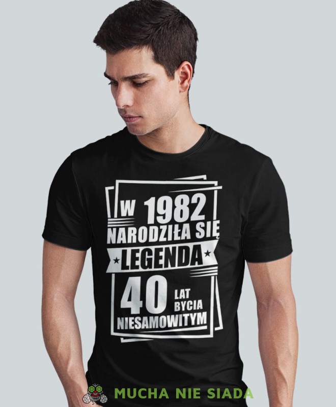 Narodziła się legenda 20 30 40 50 60 70 80 lat bycia niesamowitym, czarna męska koszulka urodzinowa, na urodziny, na prezent, fajna koszulka, dla chłopaka, dla męża, mucha nie siada, mns.jpg