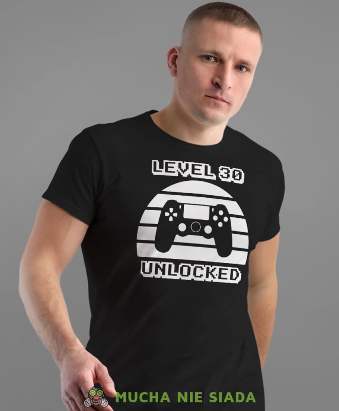 level unlocked, czarna męska koszulka urodzinowa z nadrukiem na urodziny.jpg