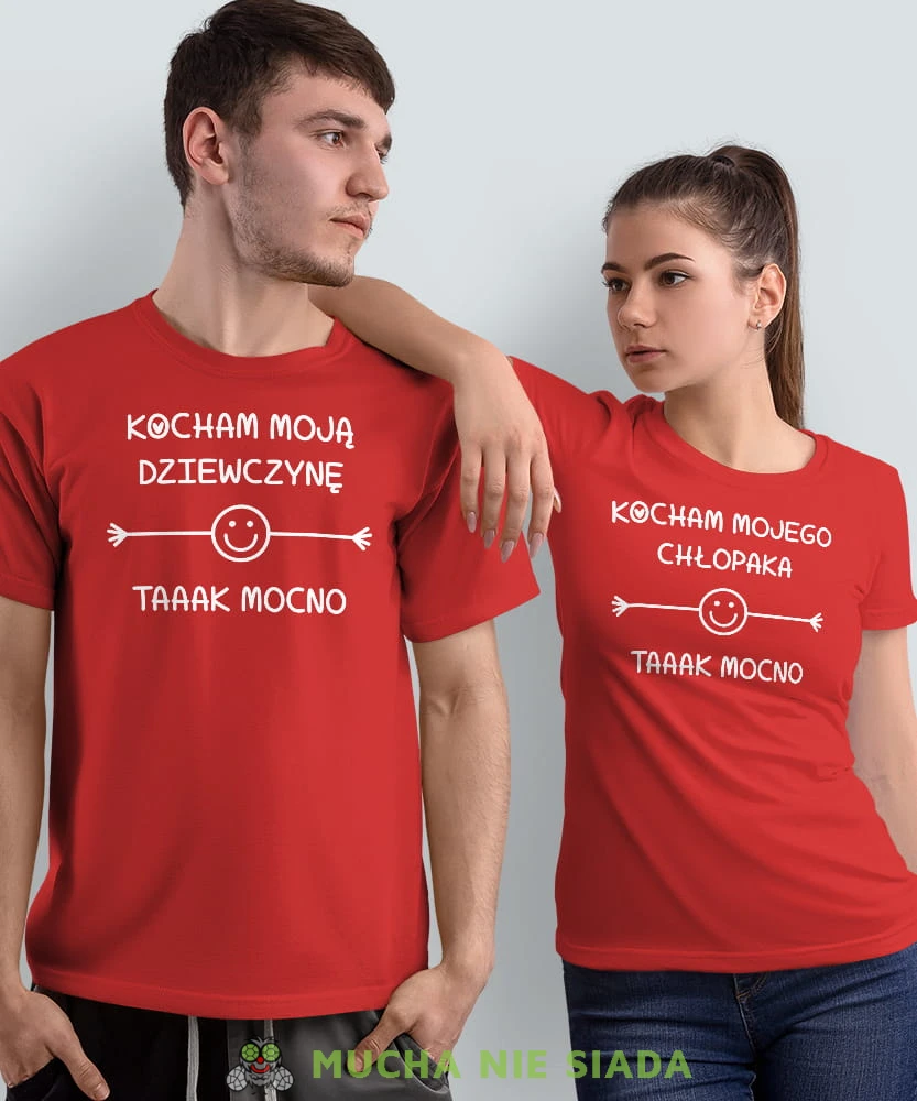 Kocham moją dziewczynę Kocham mojego chłopaka taaak mocno, czerwone koszulki dla par, dla męża, dla żony, walentynki, fajne koszulki, t-shirty dla par, mucha nie siada, mns.jpg