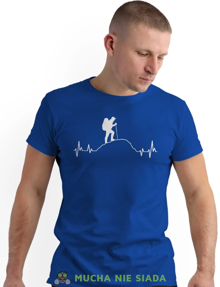 Męska koszulka z nadrukiem - Góry linia życia wędrowiec - Idealna za wypad w góry, niebieska koszulka z nadrukiem, wycieczka w góry, górska wyprawa, T-shirt do miłośników turystyki górskiej, mucha nie siada koszulki.jpg