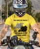 Nie jedź szybciej niż Twój anioł stróż potrafi latać Motocykl, żółta męska koszulka, koszulka dla motocyklisty, koszulki na motocykl, koszulka na motocykl, męska koszulka na motocykl na prezent dla miłośnika motocykli.jpg