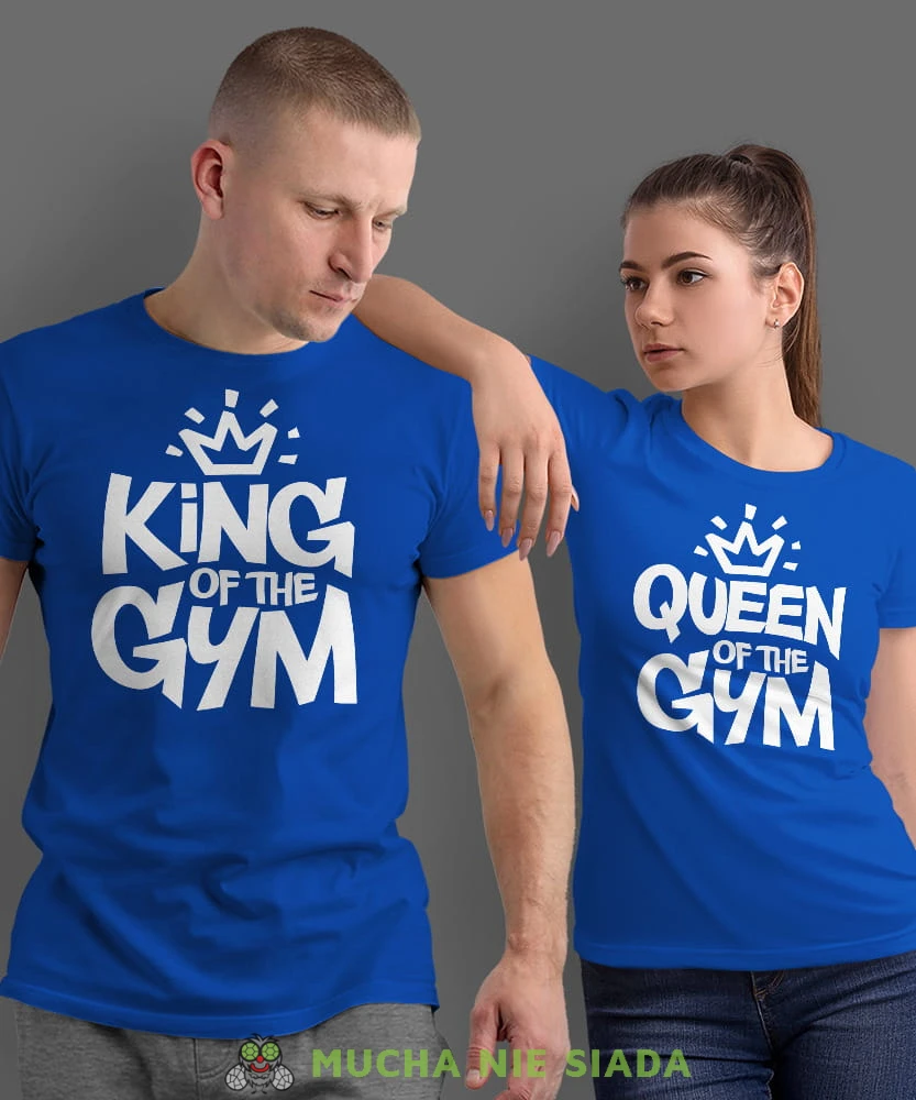 King of the gym Queen of the gym, niebieskie koszulki dla par, dla męża, dla żony, dla chłopaka, dla dziewczyny, dla zakochanych, dla par, walentynki, fajne koszulki, t-shirty dla par, na siłownie, sport, mucha nie siada, mns.jpg