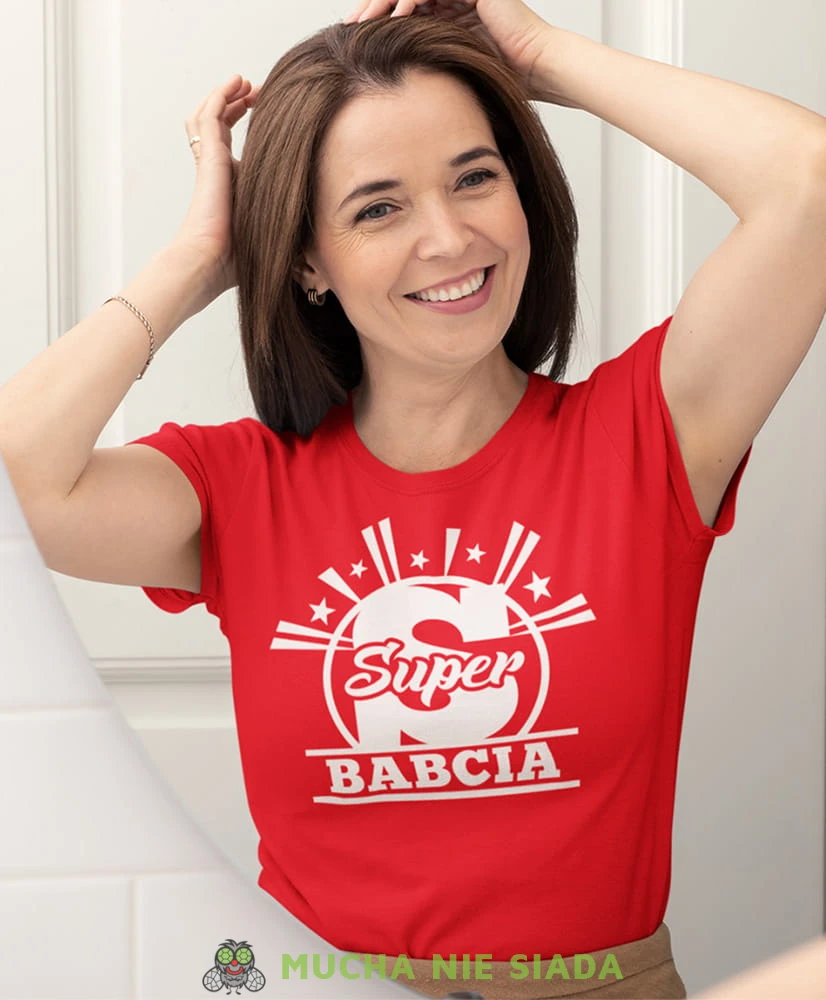 S jak Super babcia, koszulka damska dla babci, na urodziny, na dzień babci, na prezent dla babci, koszulka dla babci, mucha nie siada sklep, mns.jpg