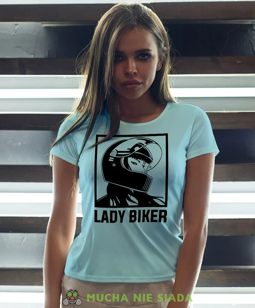 Lady biker motocyklistka, jasnoniebieska damska koszulka, koszulka motocyklowa, koszulka dla motocyklistki, damska koszulka na motocykl, koszulka dla miłośniczki motocykli, motocykl, mucha nie siada sklep.webp