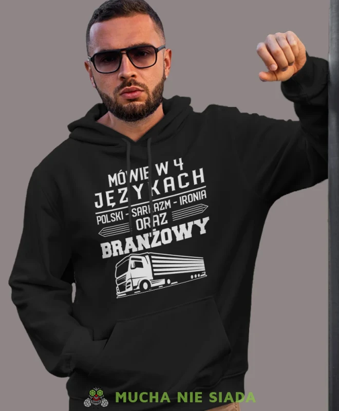 Mówię w 4 językach, czarna bluza z kapturem, prezent dla kierowcy tira, prezent dla kierowcy ciężarówki, bluza dla kierowcy ciężarówki, bluzy dla kierowcy, mucha niesiada, mns.webp