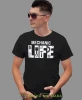 Mechanic life, czarna męska koszulka, prezent dla mechanika, koszulka z nadrukiem dla mechanika, koszulka dla mechanika, koszulki dla mechanika, mucha niesiada, mns.webp