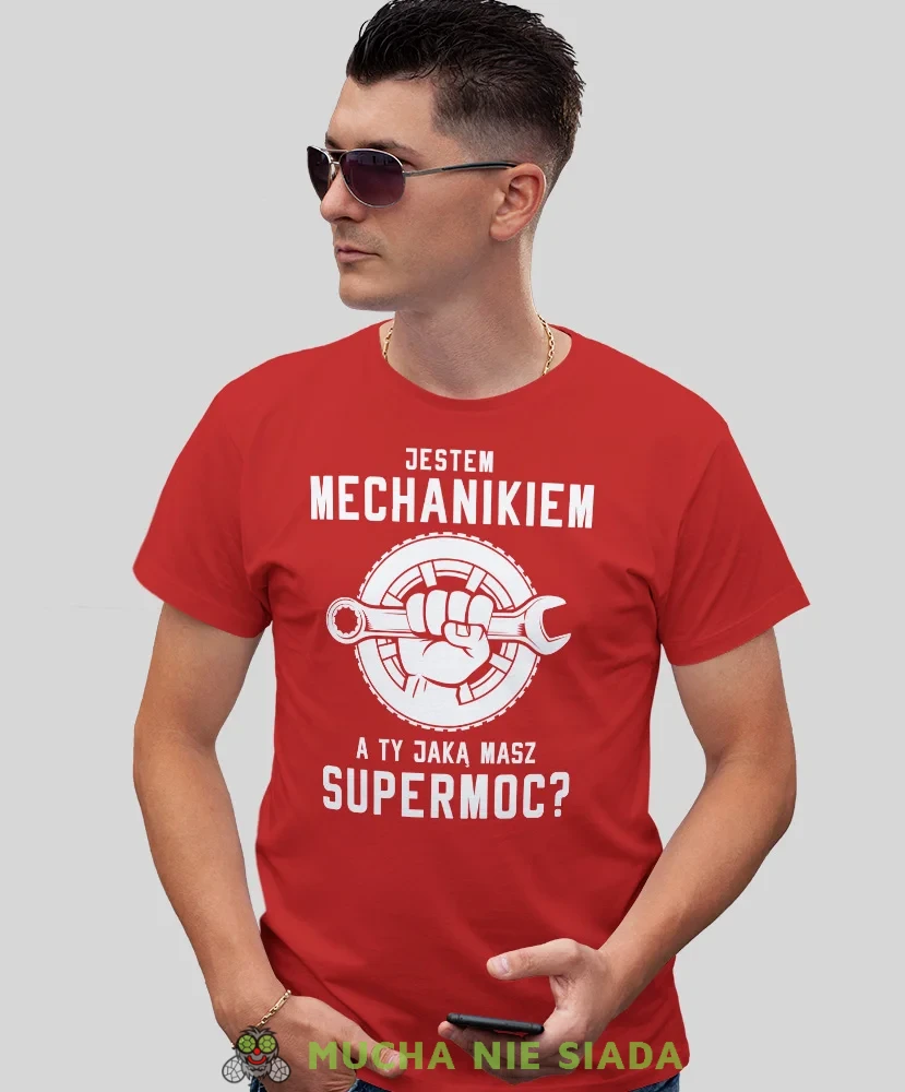 Jestem  mechanikiem a Ty jaką masz supermoc, czerwona męska koszulka, prezent dla mechanika, koszulka z nadrukiem dla mechanika, koszulka dla mechanika, koszulki dla mechanika, mucha niesiada, mns.webp