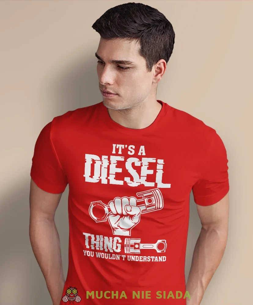 It's a diesel thing, czerwona męska koszulka, prezent dla mechanika, koszulka z nadrukiem dla mechanika, koszulka dla mechanika, koszulki dla mechanika, mucha niesiada, mns.webp