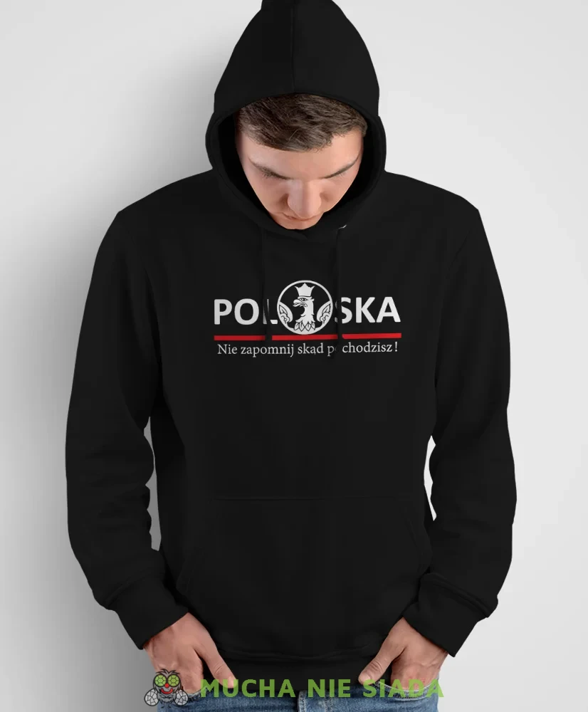 Polska Nie zapomnij skąd pochodzisz, męska bluza z kapturem, bluza patriotyczna, bluzy z grafiką patriotyczną, dla mężczyzny, bluzay patriotyczne, bluza Polska, bluzy patriotyczne z kapturem.webp