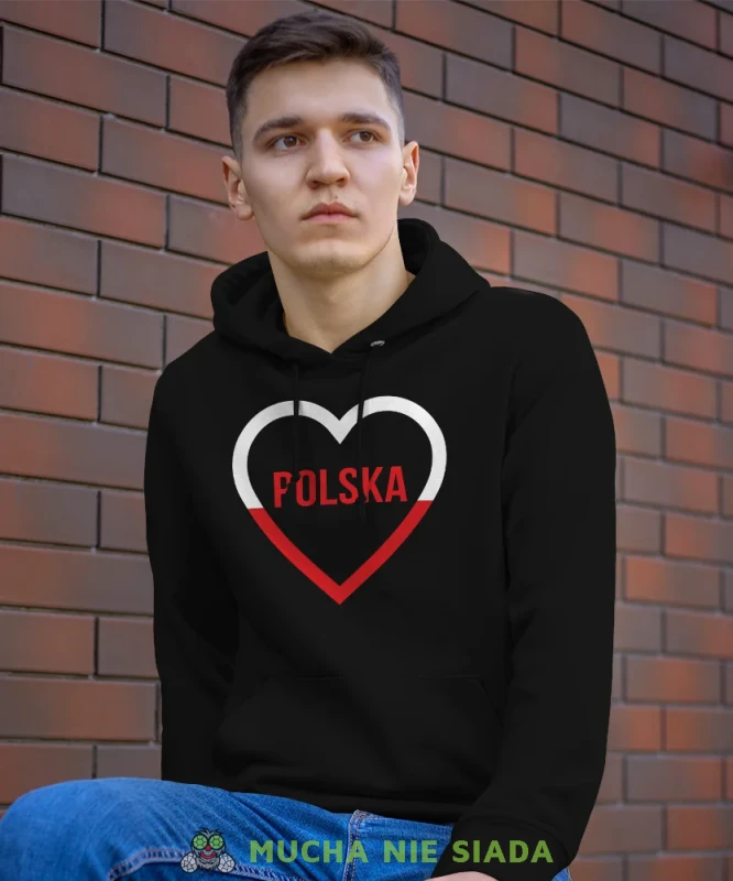 Polska w sercu biało czerwonym, męska bluza z kapturem, bluza patriotyczna, bluzy z grafiką patriotyczną, dla mężczyzny, bluzay patriotyczne, bluza Polska, bluzy patriotyczne z kapturem.webp