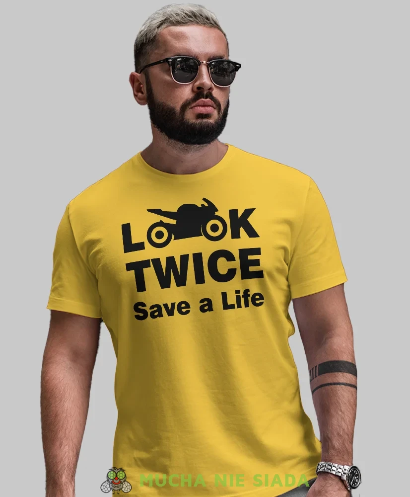 Look twice save a life, żółta męska koszulka, koszulka dla motocyklisty, koszulki na motocykl, koszulka na motocykl, męska koszulka na motocykl na prezent dla miłośnik.webp