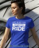 Life is better when you ride, niebieska damska koszulka, koszulka motocyklowa, dla motocyklistki, koszulka na motocykl, dla miłośniczki motocykli, mucha nie siada.jpg