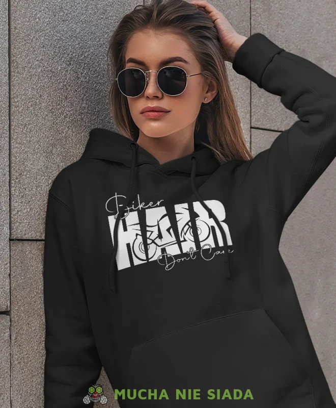 Biker hair don't care, czarna damska bluza z kapturem, bluza dla motocyklistki, bluzy na motocykl, damska bluza na motocykl, dla miłośniczki motocykli.webp