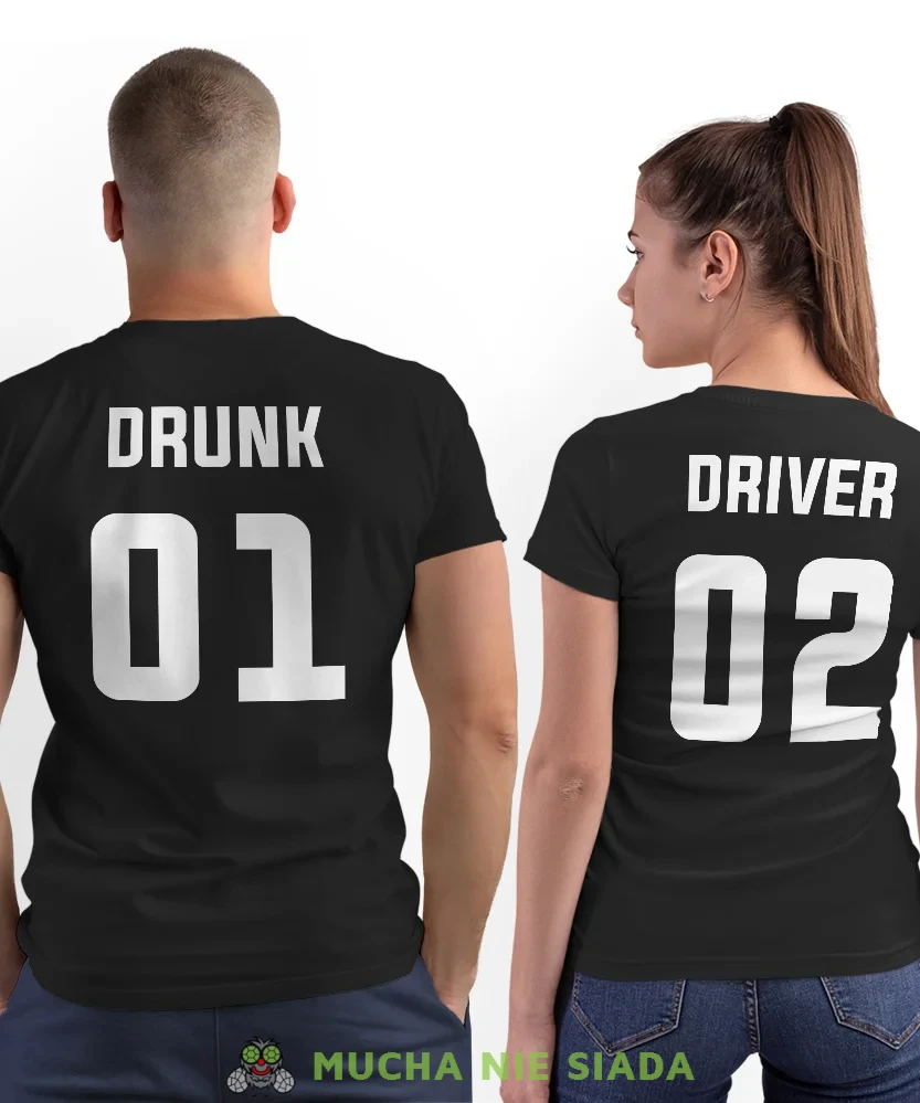 Drunk Driver, czarne koszulki dla par, dla męża, dla żony, dla chłopaka, dla dziewczyny, dla zakochanych, dla par, walentynki, fajne koszulki, t-shirty dla par, mucha nie siada, mns.webp