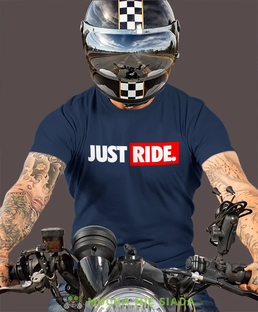 Just Ride małe logo, granatowa męska koszulka, koszulka dla motocyklisty, koszulki na motocykl, koszulka na motocykl, męska koszulka na motocykl na prezent dla miłośni.webp