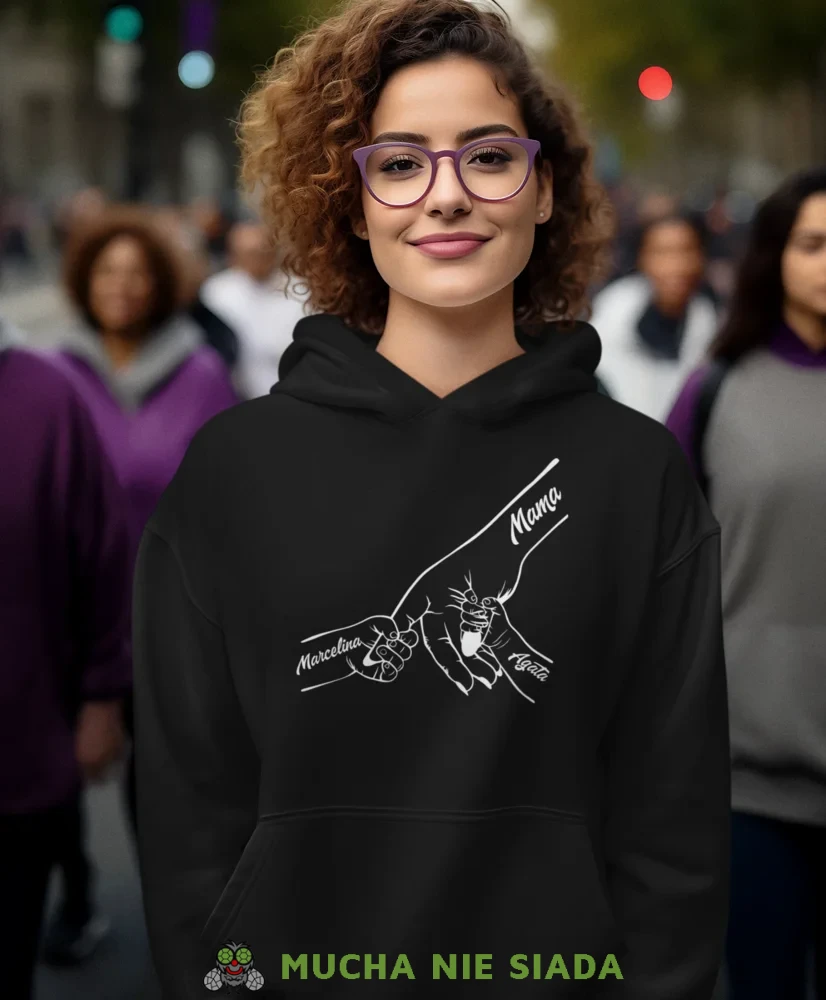 Bluza z kapturem dla mamy z imionami dzieci